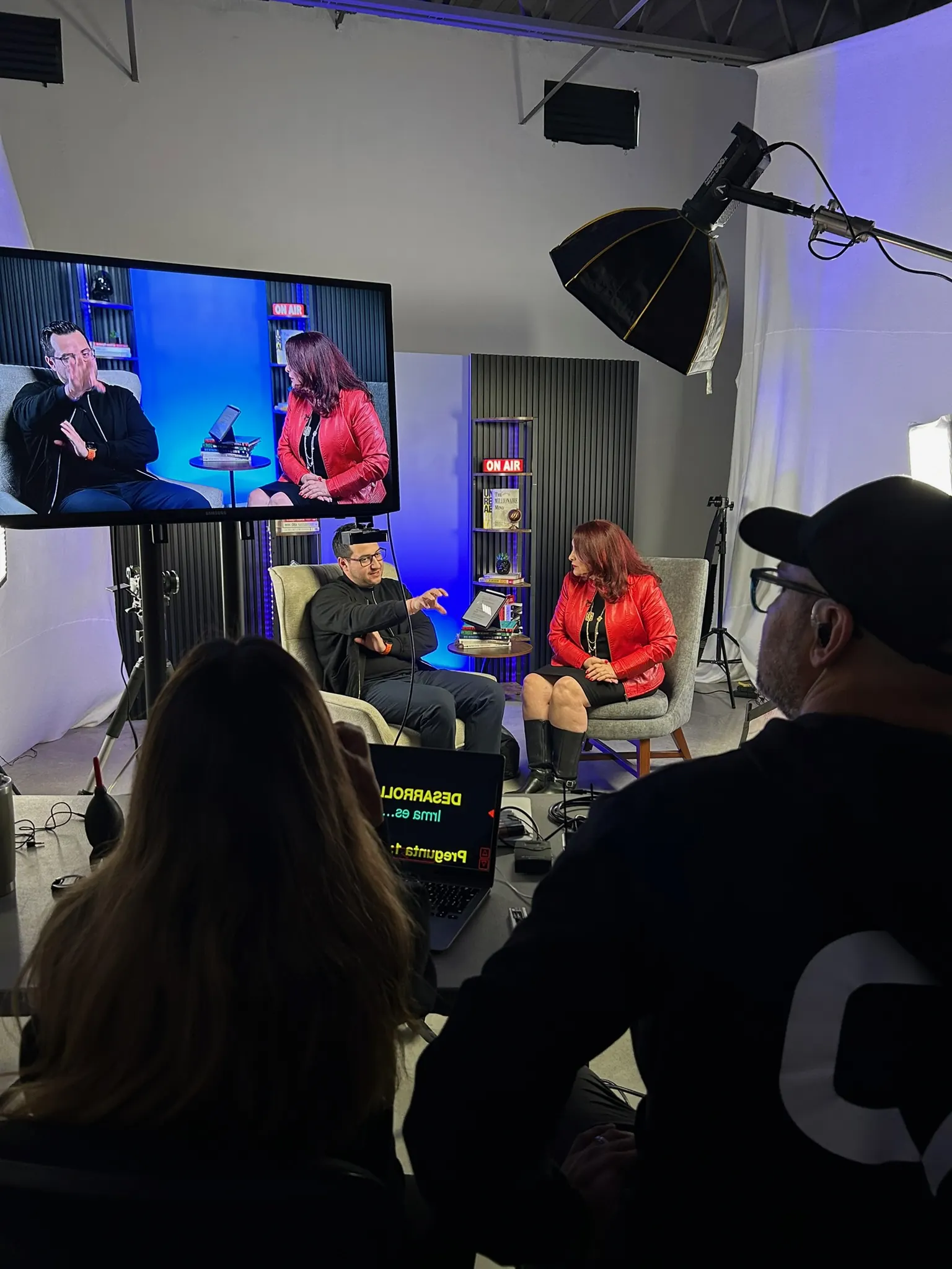 Entrevista en producción para Quipus, monitores de estudio